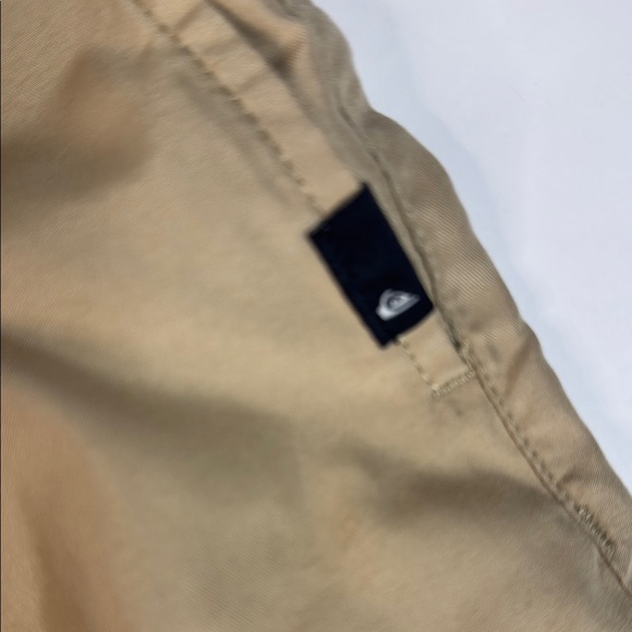 Quiksilver Boys’ Amphibian Lightweight Tan Drawstring Shorts, size Medium 12 - Picture 4 of 5